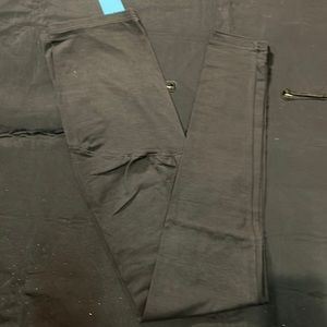 size small, maternity leggings oh mamma brand